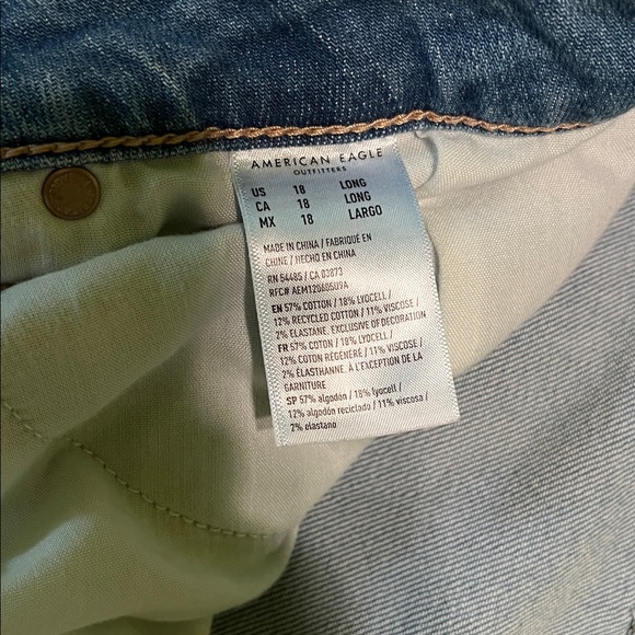 American Eagle Wide Leg Denim Jeans - Picture 4 of 8